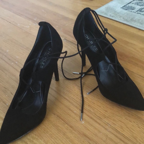 Charles David “Pierogi” black microsuede heels - Picture 4 of 5